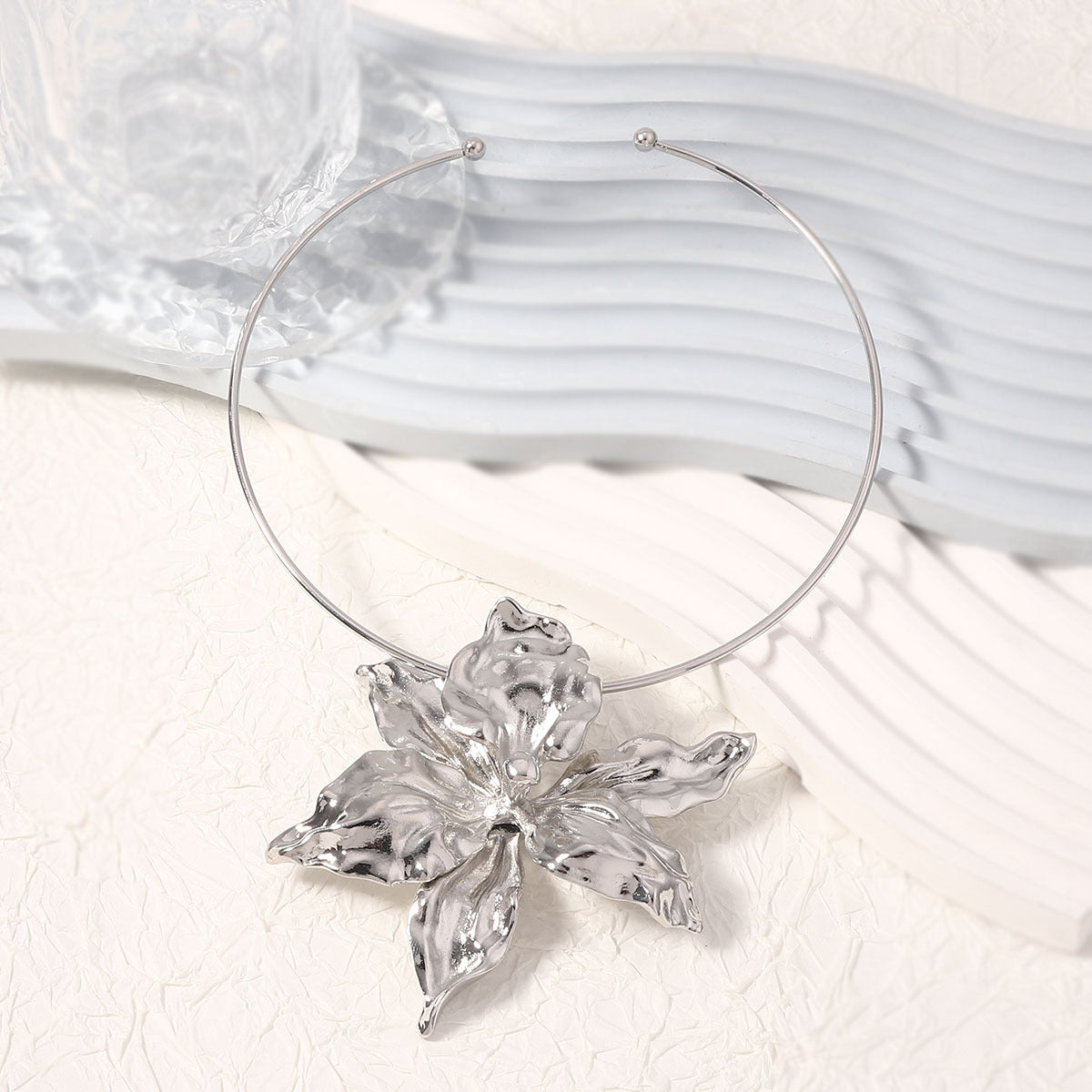 Statement Floral Pendant Choker 3D Minimalist Hip Hop