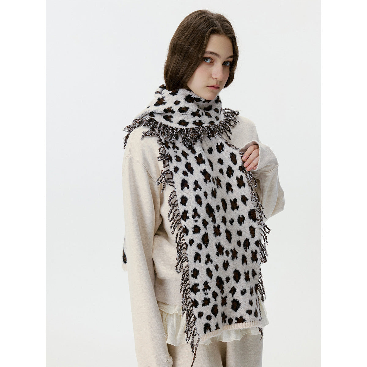 Trendy Vintage Animal Print Knitted Scarf for Women
