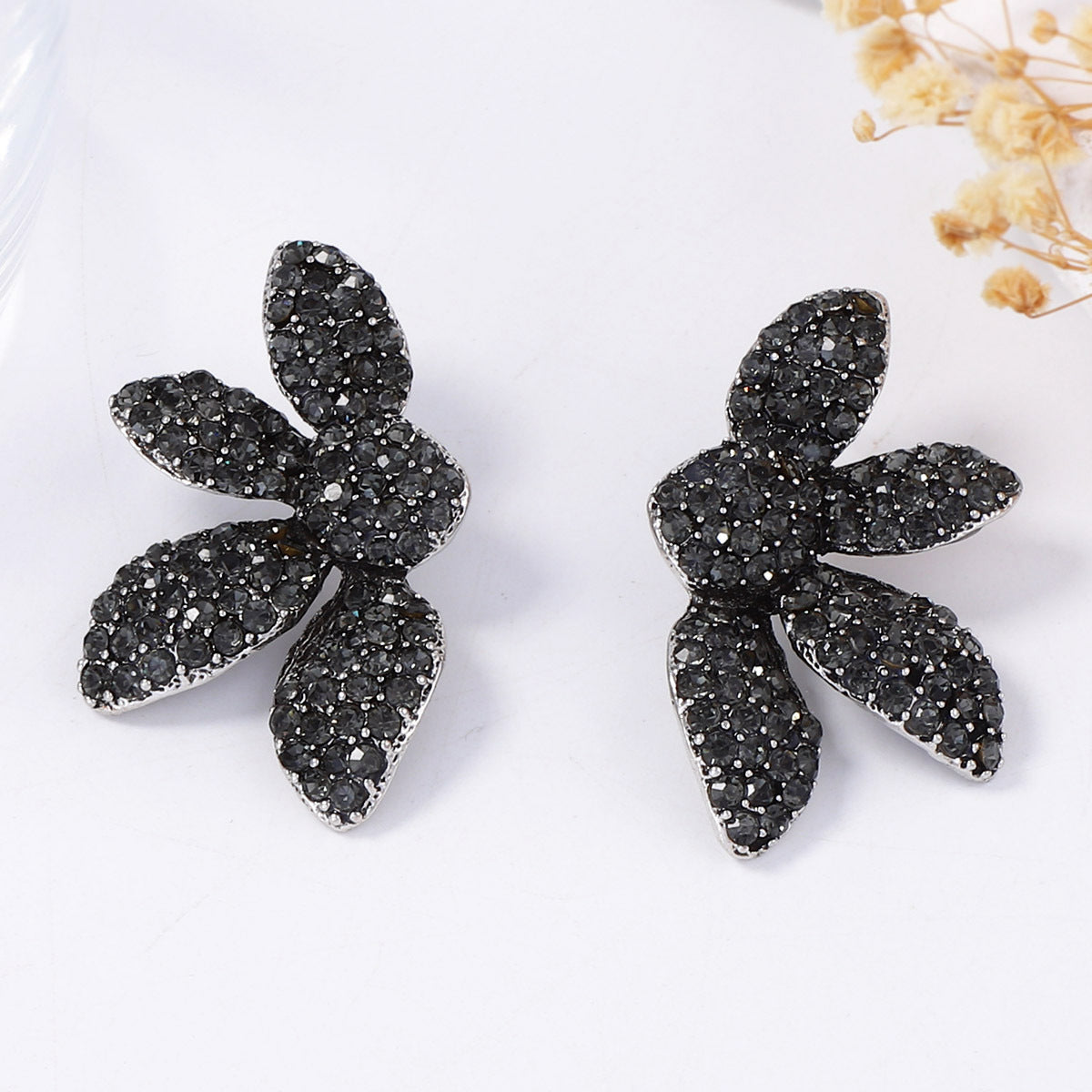Alloy Flower Fan Shape Rhinestone Stud Earrings Everyday
