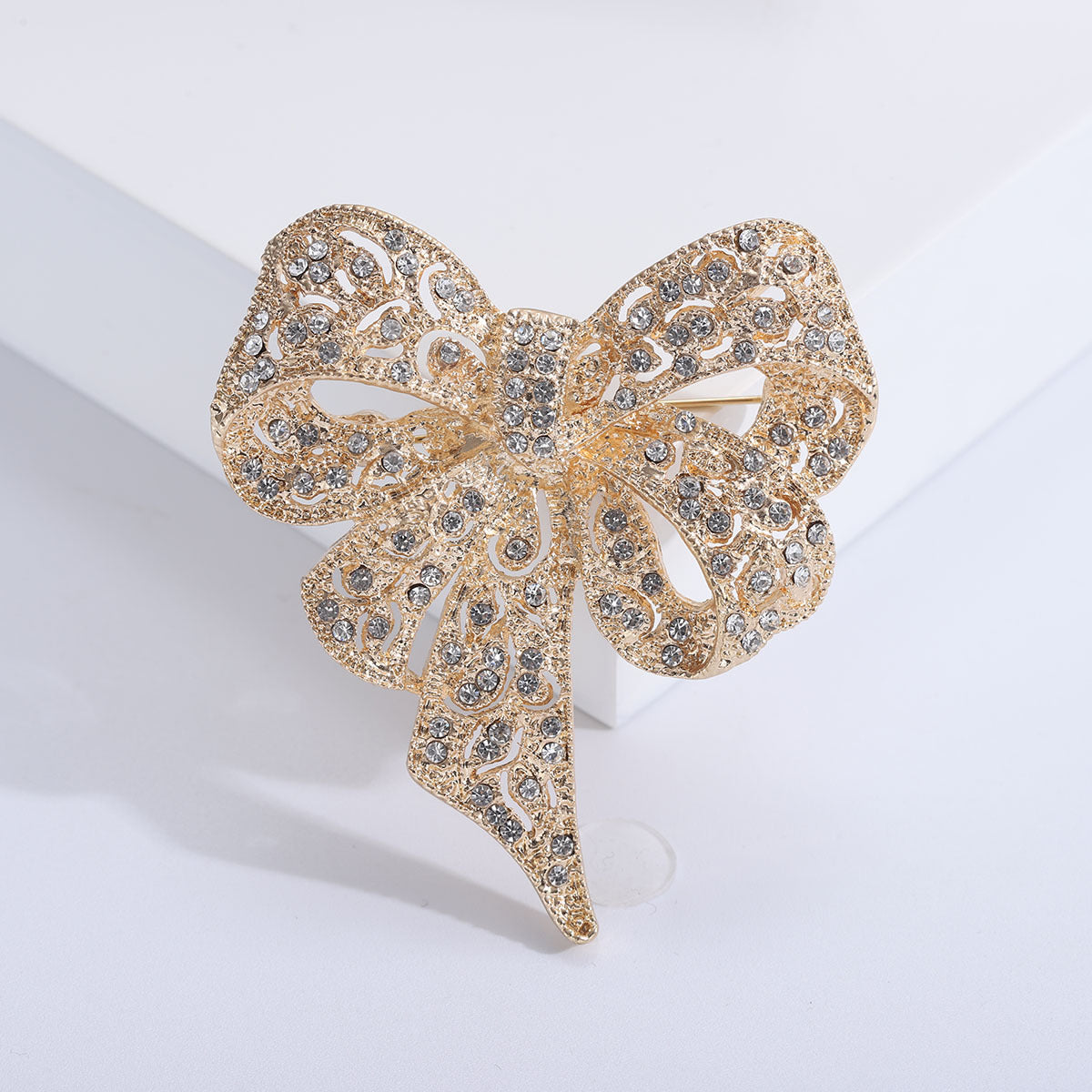 Rhinestone Big Bow Brooch Vintage Fashion Accessory