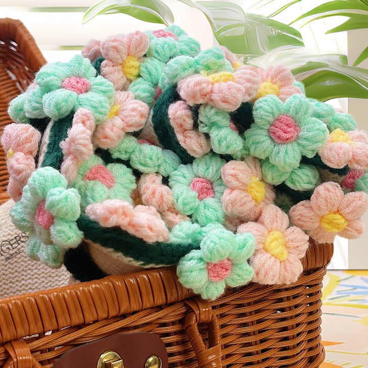 Handcrafted Floral Crochet Blanket - Daisy Pattern Plush Throw