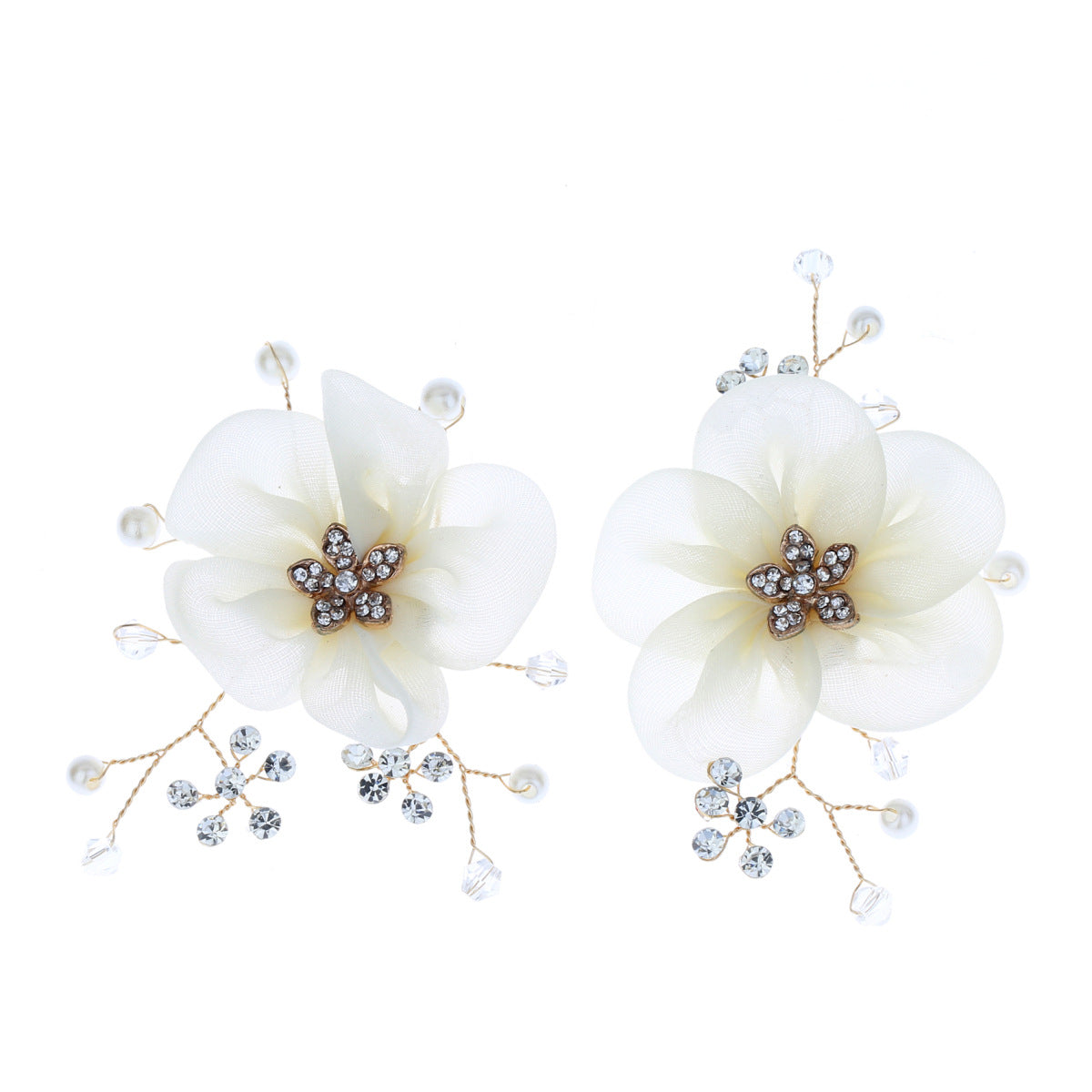 Handmade Pearl Flower Bridal Shoes with Diamond Decoration