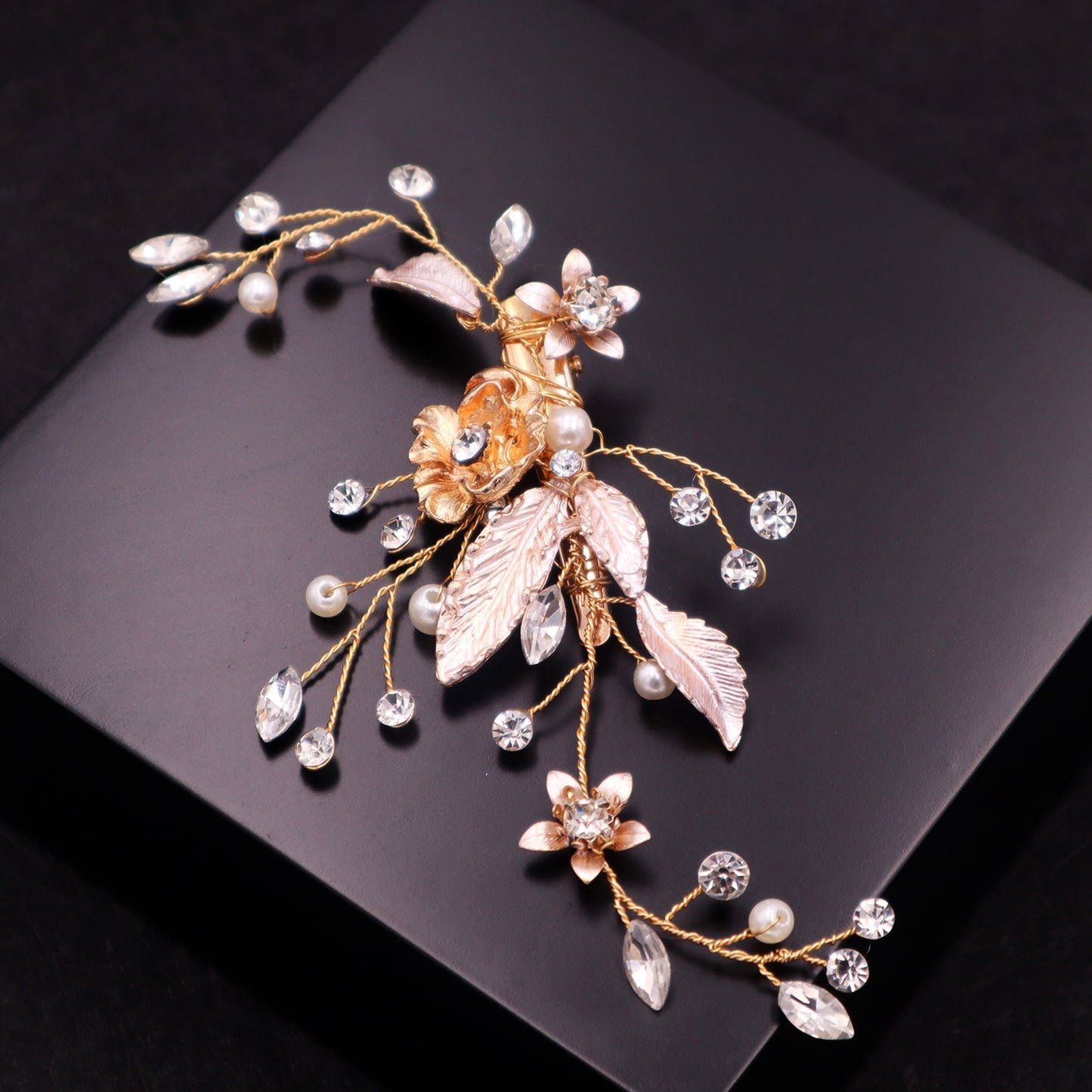 Handmade Pearl Rhinestone Hair Clip Bridal Wedding Hairpiece