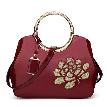 Fashionable Red Patent Leather Handbag Trendy Shell Bag