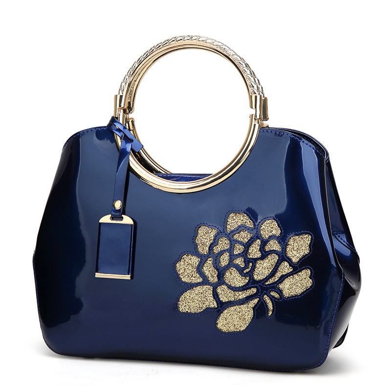 Fashionable Red Patent Leather Handbag Trendy Shell Bag