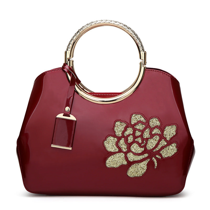 Fashionable Red Patent Leather Handbag Trendy Shell Bag