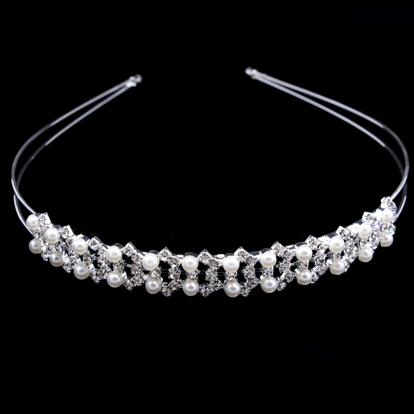 Elegant Pearl Embellished Bridal Headband