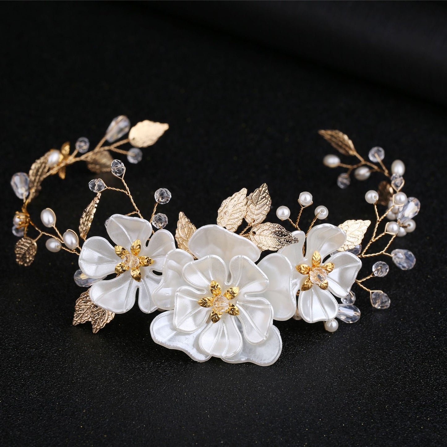 Handmade Pearl Bridal Headband Elegant White Pearl Leaf Hairpiece