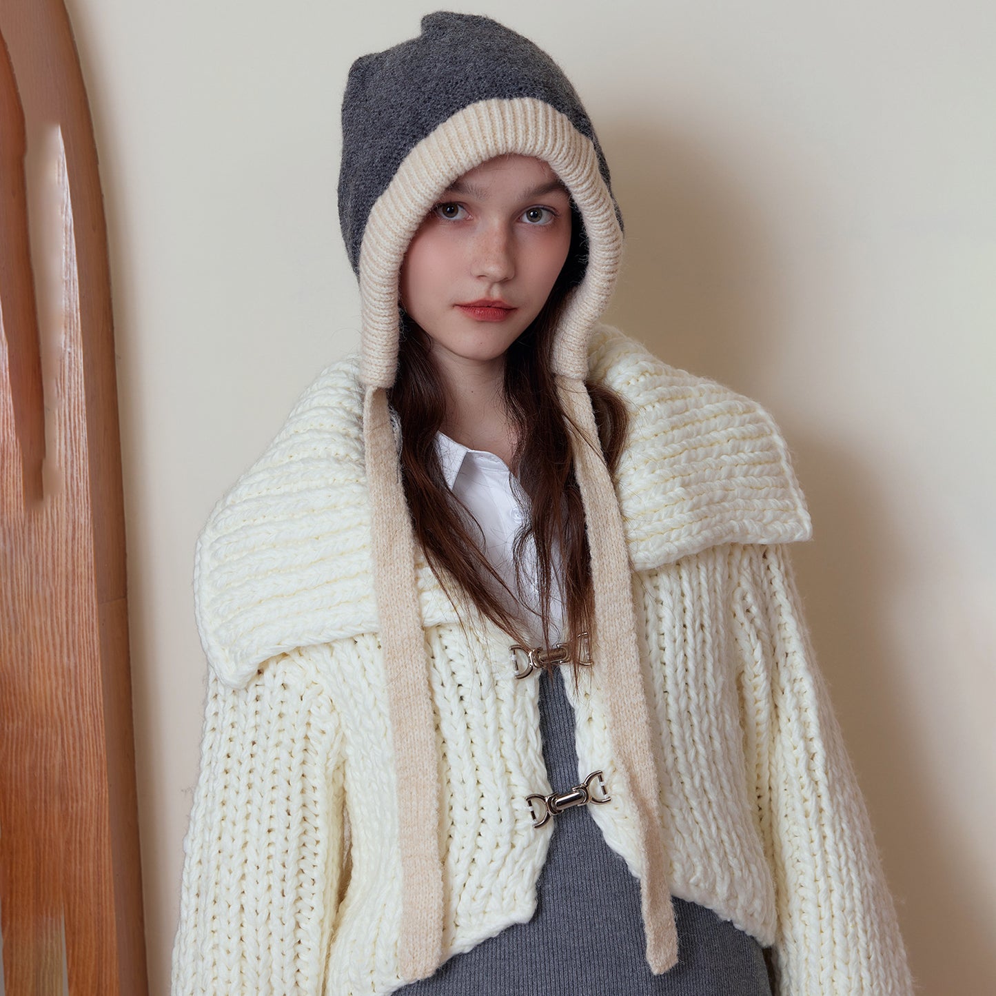 Color-Blocked Knitted Beanie Hat for Women - Warm and Stylish