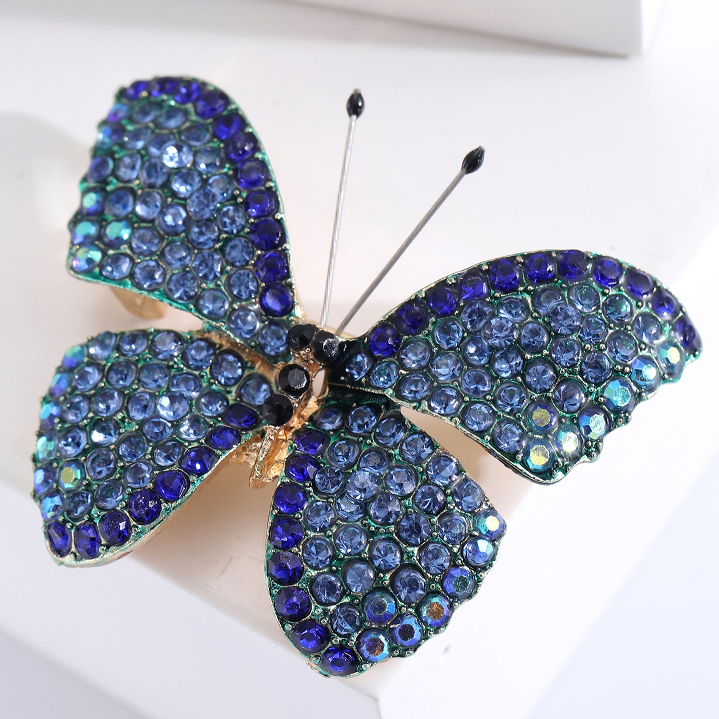 Alloy Butterfly Brooch with Rhinestones for Women's Elegant Outerwear
