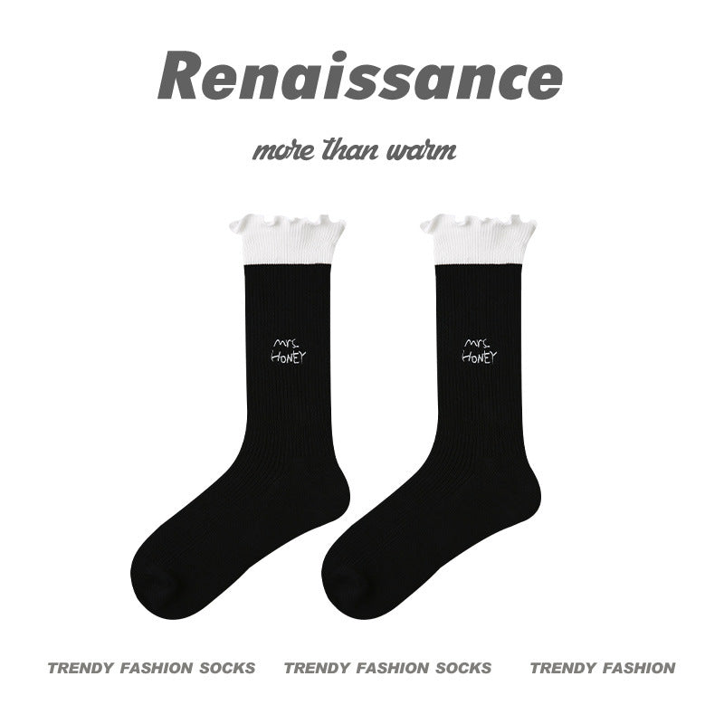 Renaissance Creative Mid Calf Scallop Edge Cotton Socks