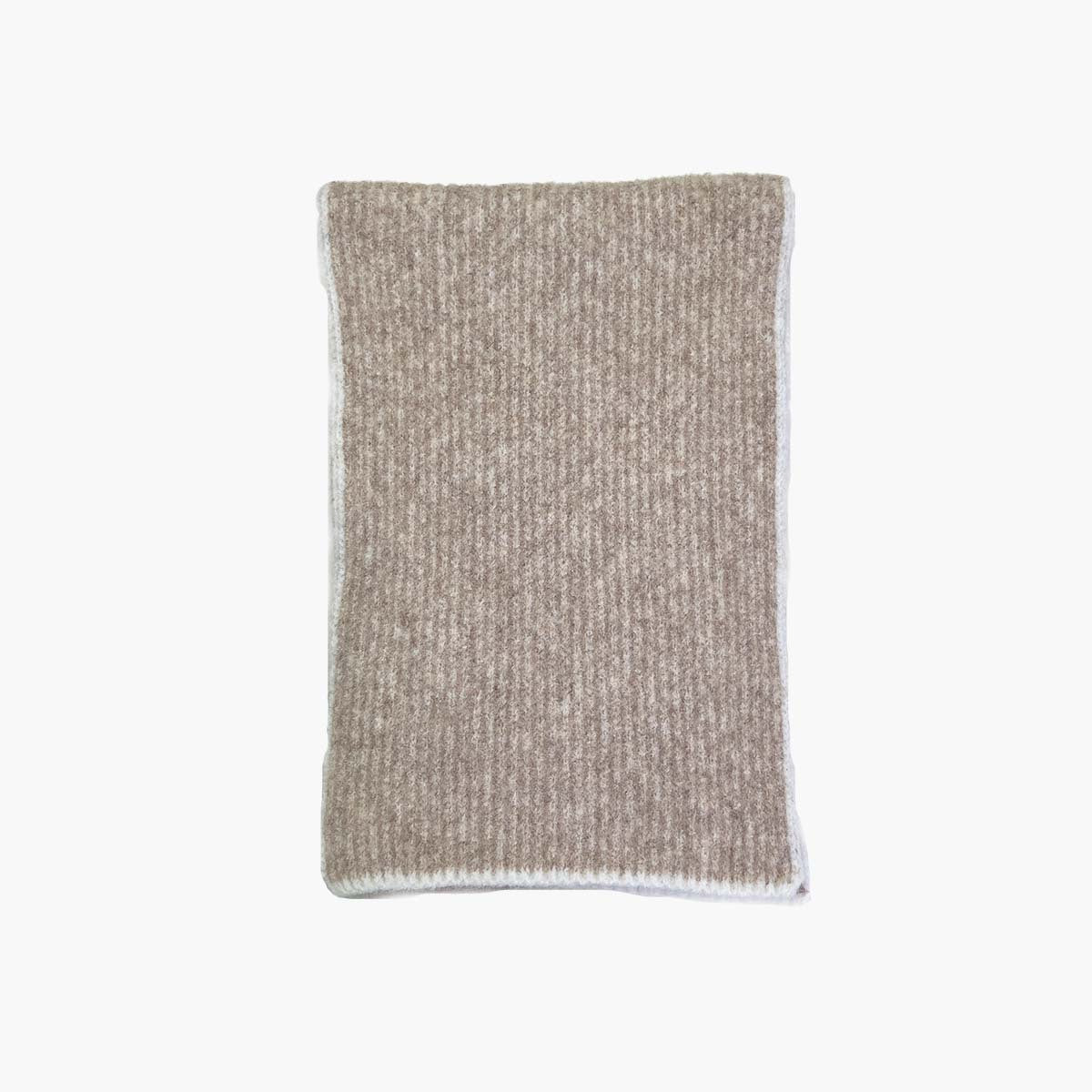 Wool Blend Knitted Scarf for Women Chic Versatile Winter Accessory