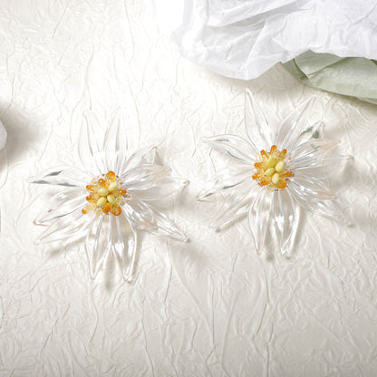 Earrings White Flower Resin Lightweight Hypoallergenic