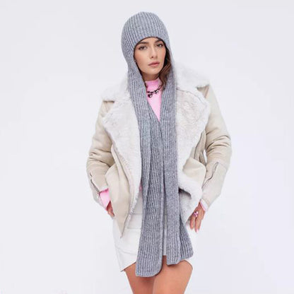 Unisex Knitted Hooded Scarf with Pockets - Stylish and Warm for Fall and Winter
