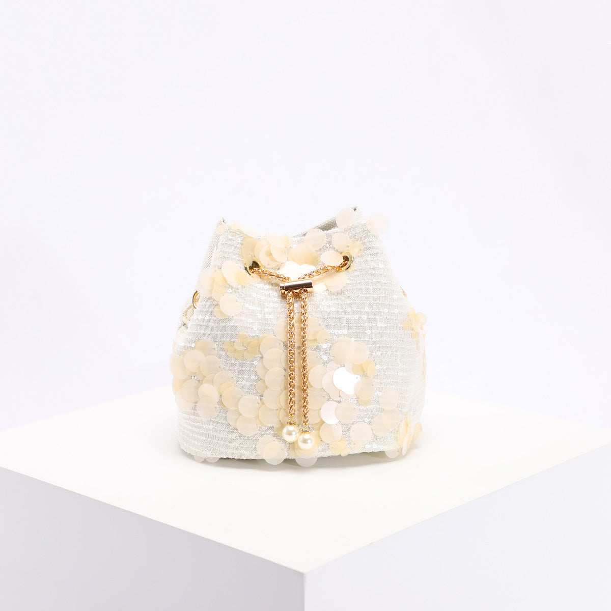 Elegant Floral Embroidery Sequin Mesh Bucket Bag