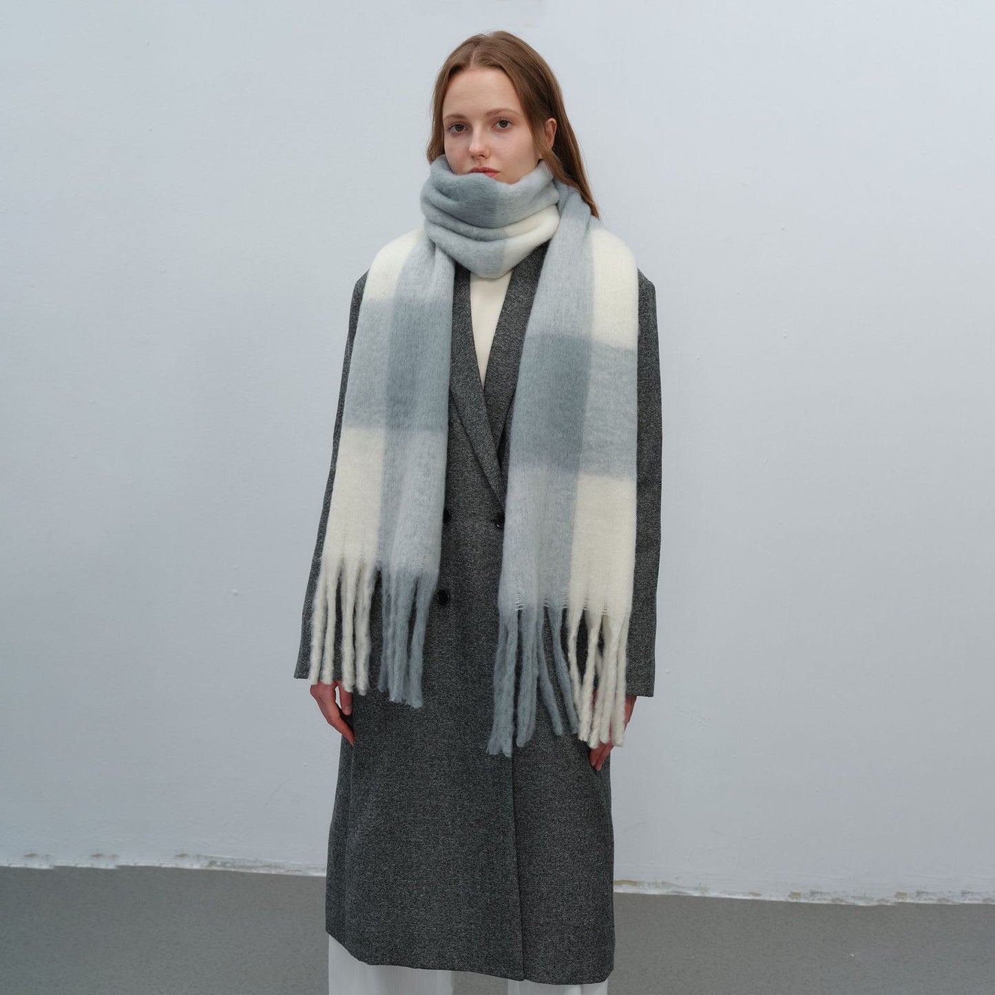 New Large Plaid Scarf for Women - Warm & Cozy