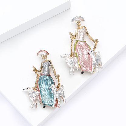 Fashionable Dog Walking Brooch Cute Cartoon Design Alloy Pin