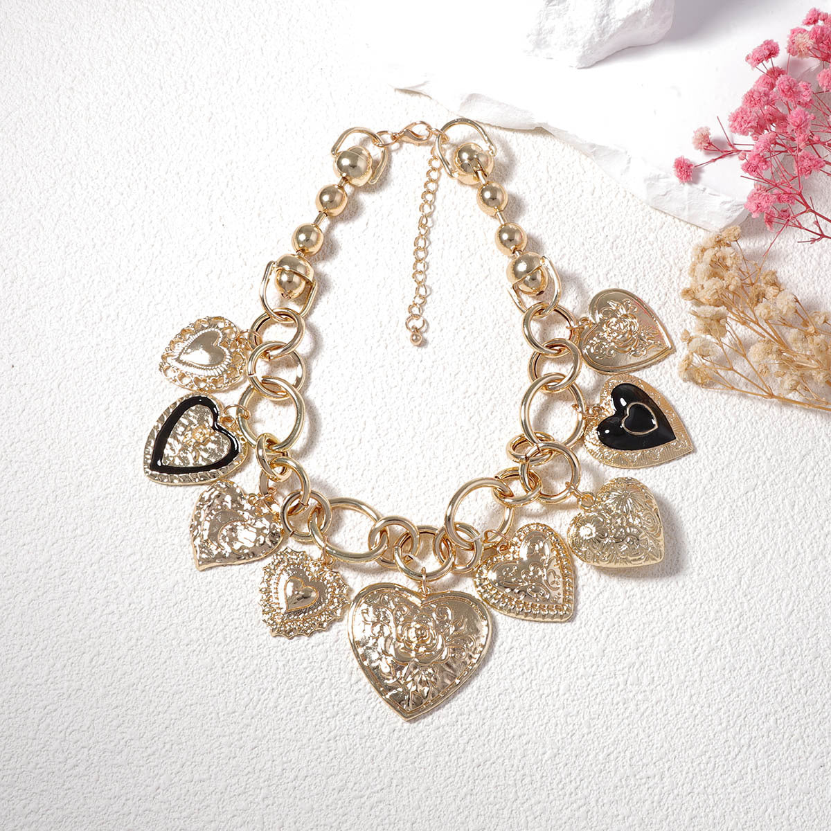 Alloy Chain Necklace Heart Pendant Casual Chic