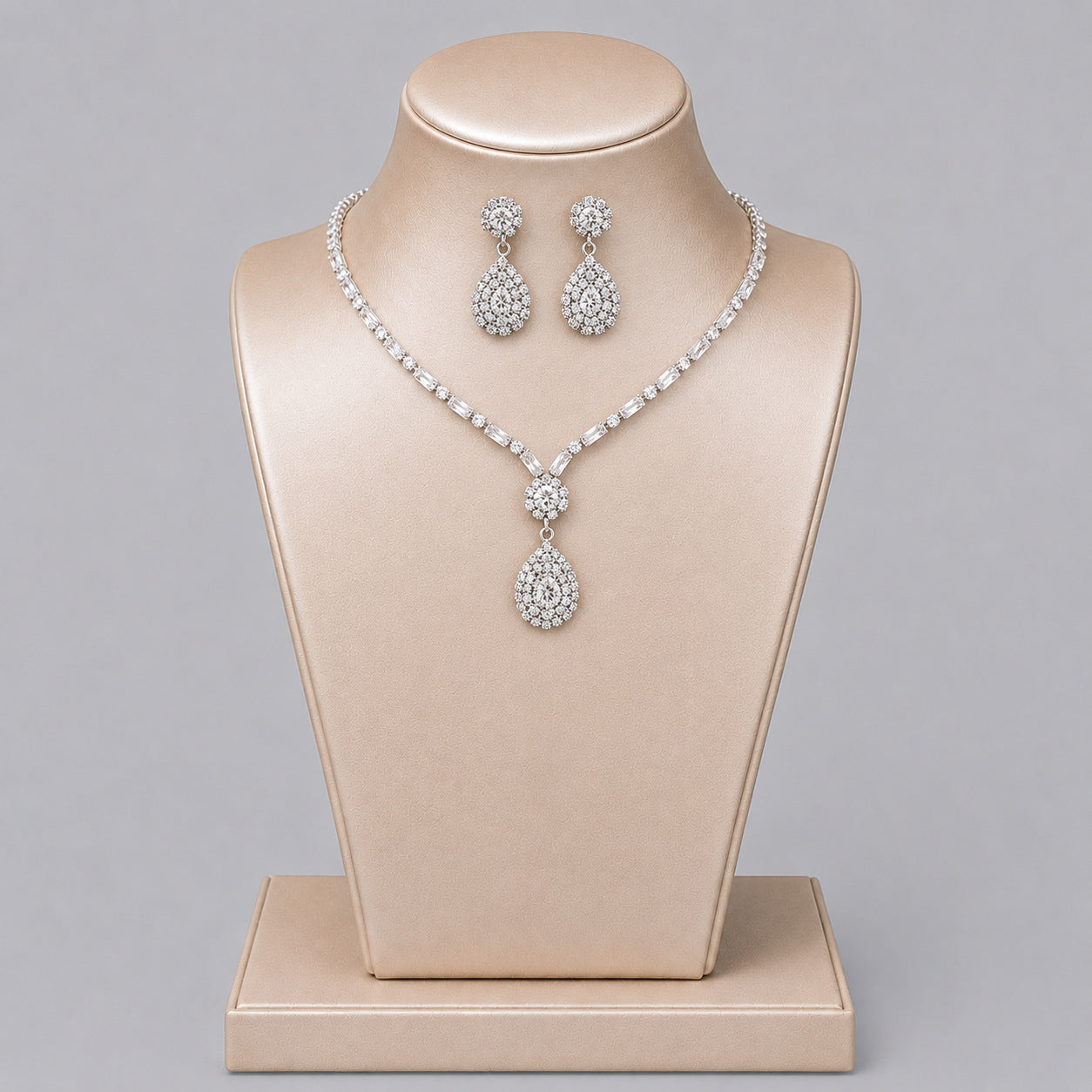 Elegant Crystal Jewelry Set with Necklace and Earrings for Parties