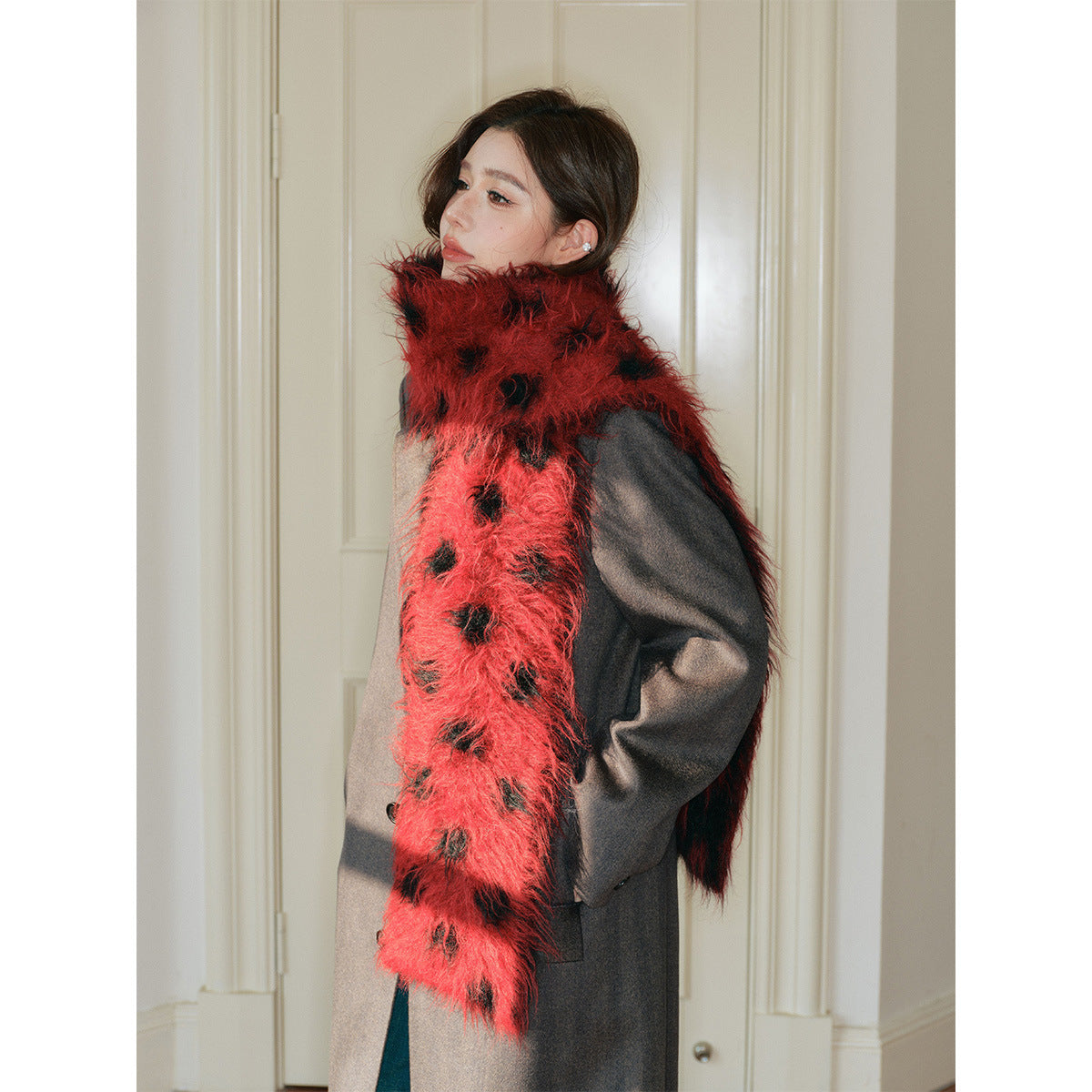 Vintage-Inspired Polka Dot Wool Knit Scarf for Women