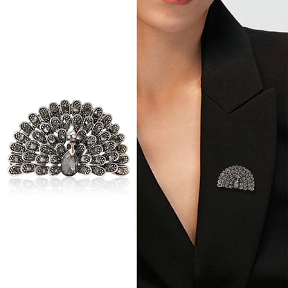 Fashionable Vintage Peacock Brooch Pin Creative Animal Accessory
