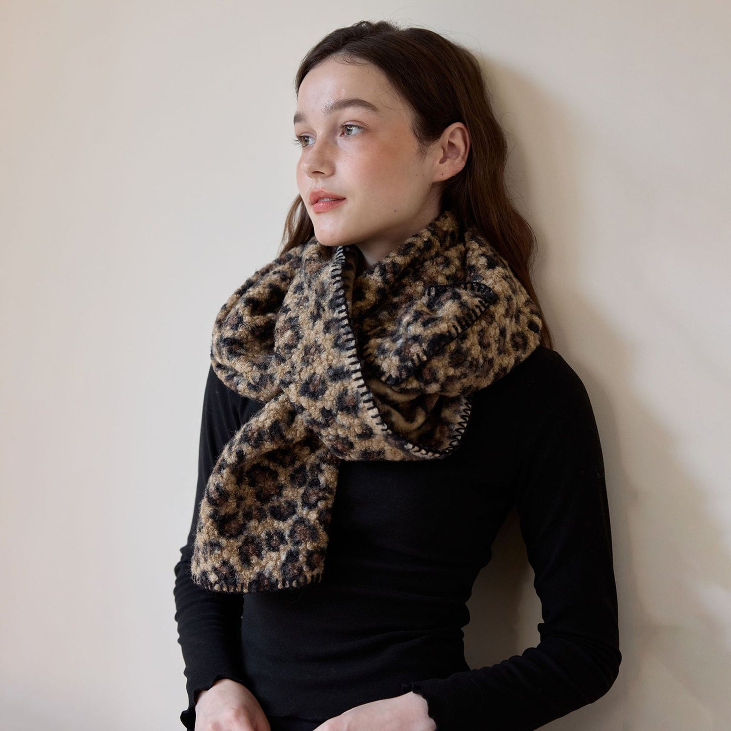 New Double-Sided Printed Leopard Print Scarf for Women - Stylish and Versatile