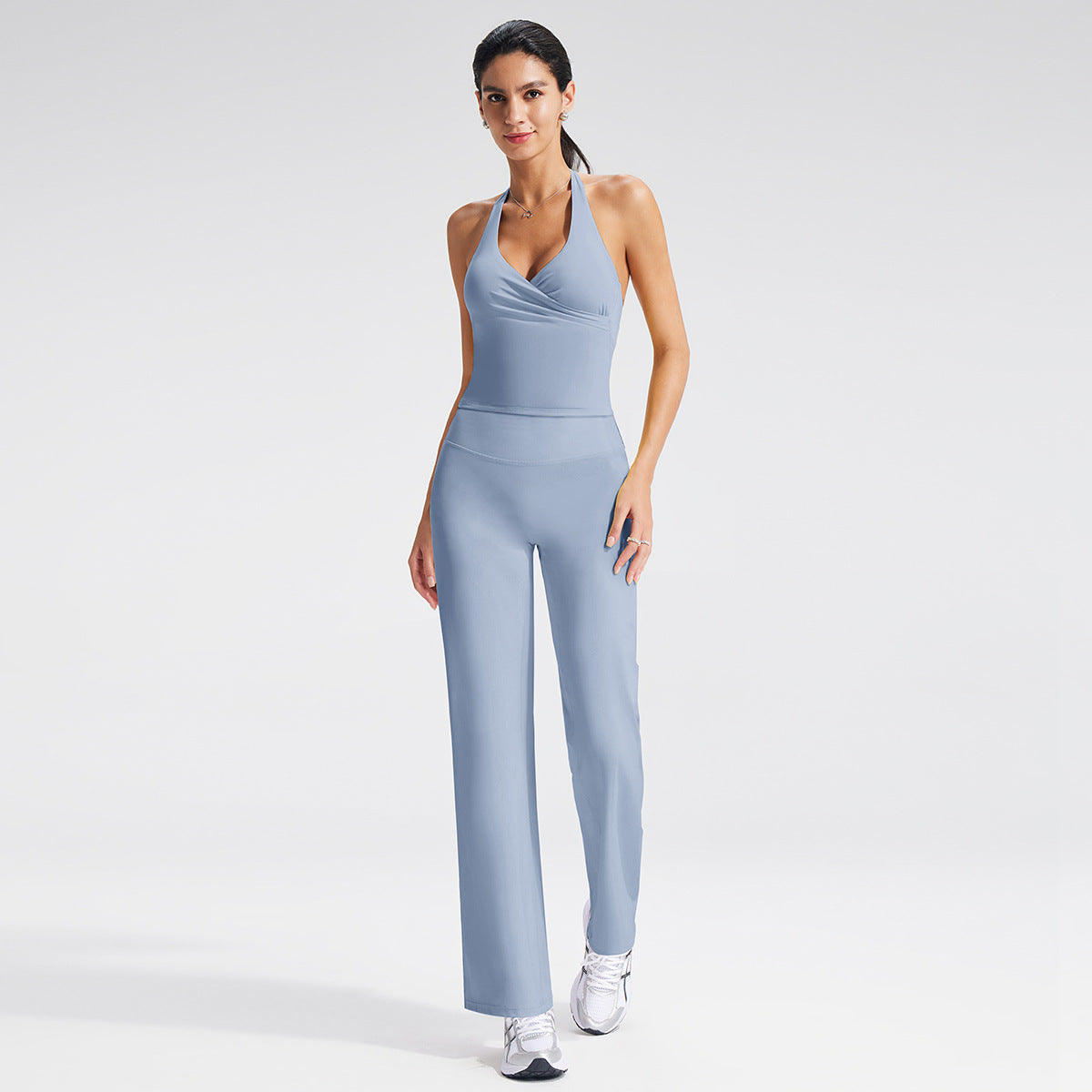 Yoga Relaxed Fit V-Neck Crop Top Set with Removable Cups