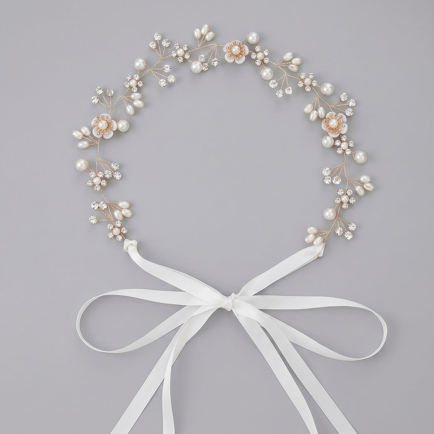 Exquisite Pearl and Crystal Flower Headpiece for Bridal Photoshoots