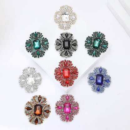 Luxury Alloy Crystal Brooch for Women Elegant Geometric Lapel Pin