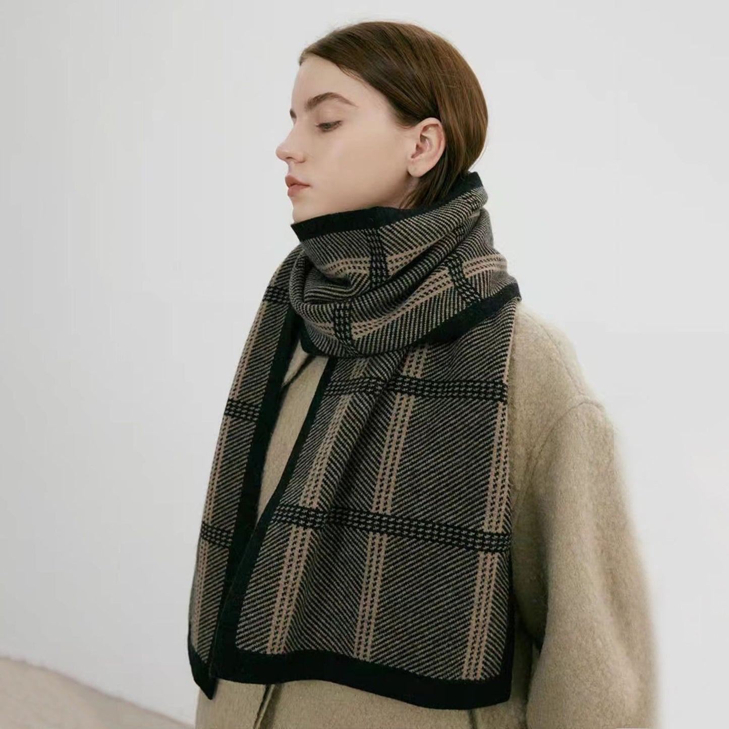 Vintage-Inspired Chunky Knit Plaid Scarf for Unisex