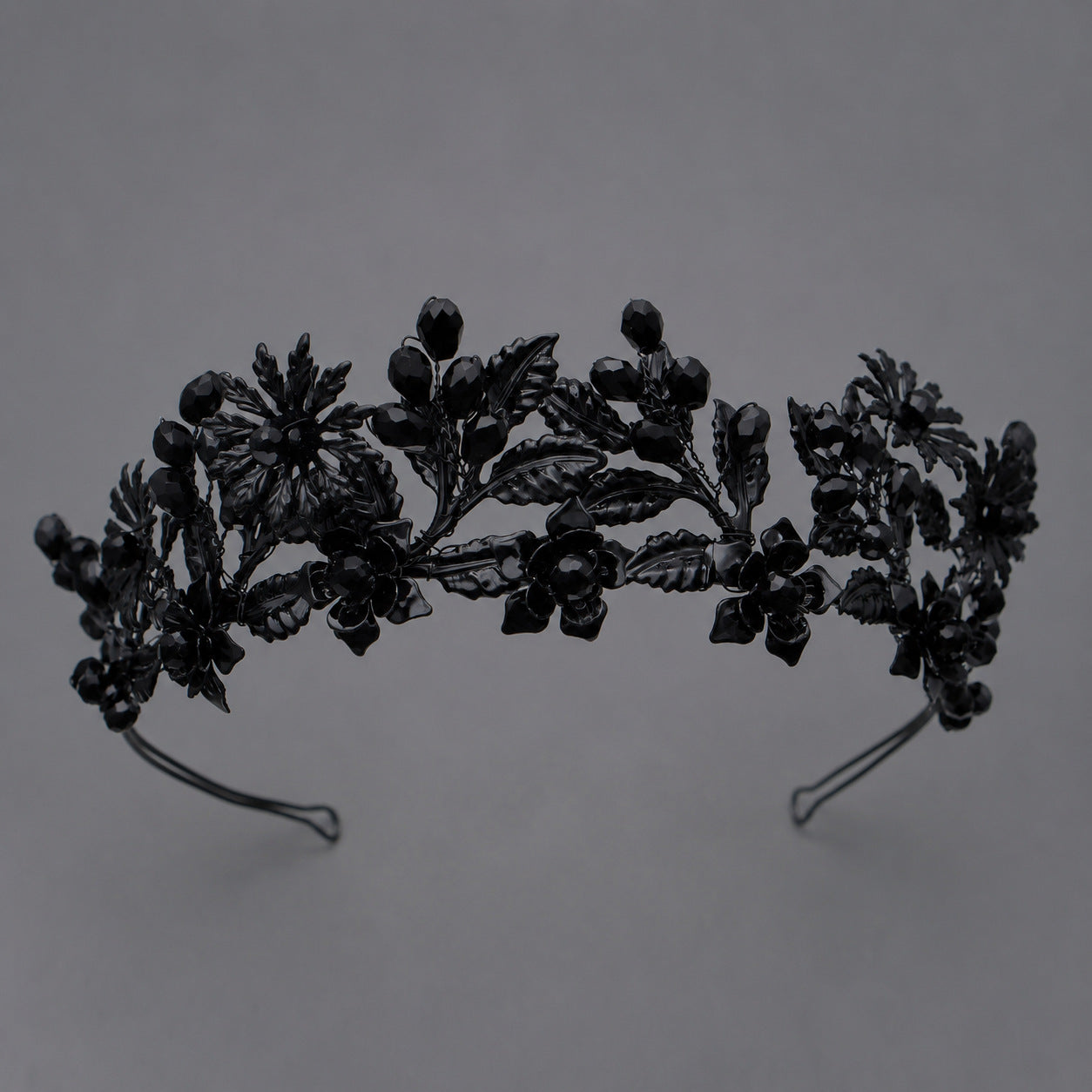 Dark Fantasy Alloy Crown with Rhinestones for Halloween Parties