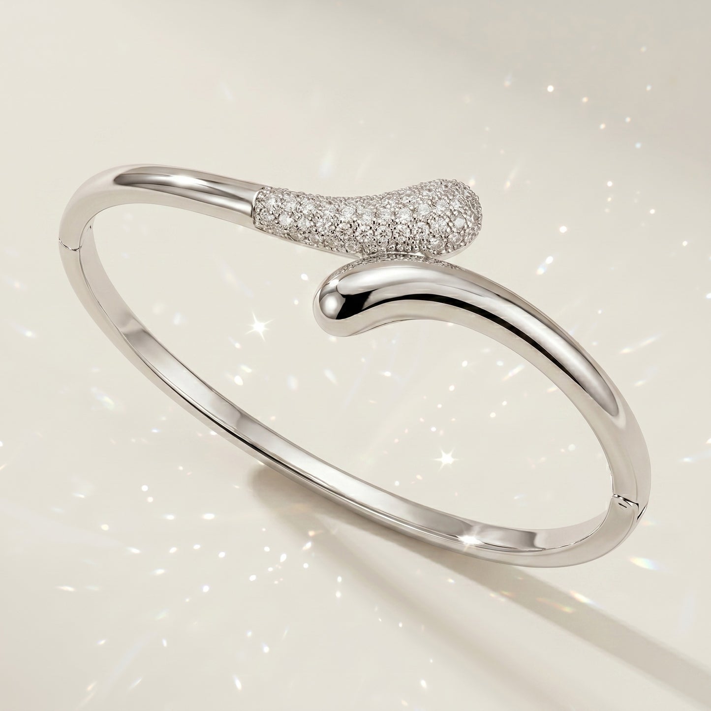 High-End Zirconia Stone Bangle with Nail Design for Weddings and Parties