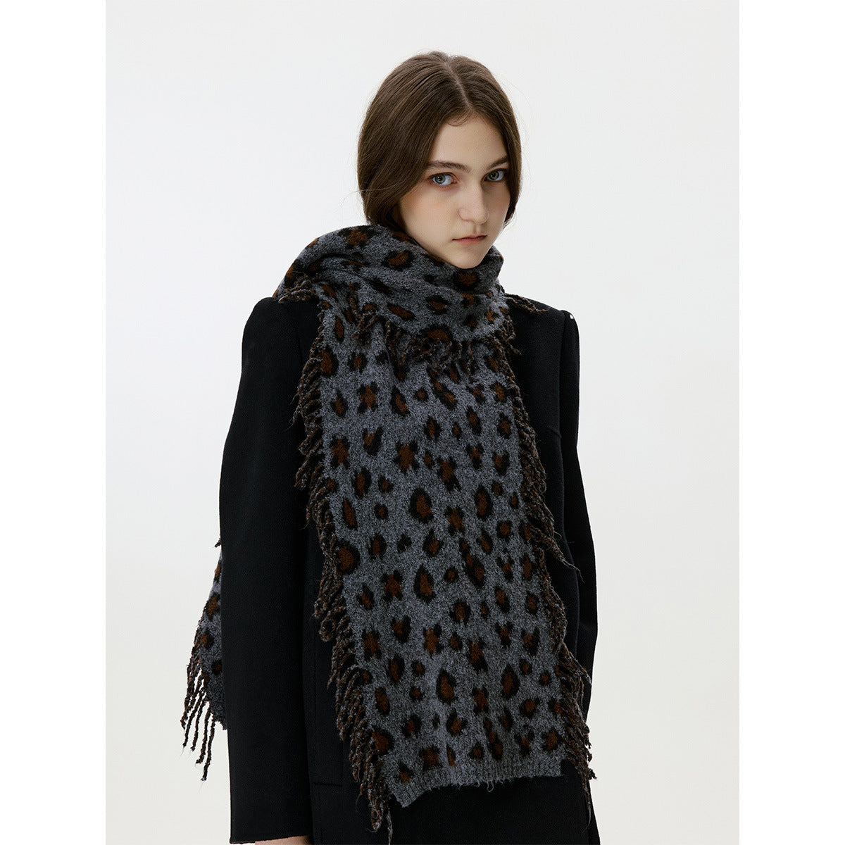 Trendy Vintage Animal Print Knitted Scarf for Women