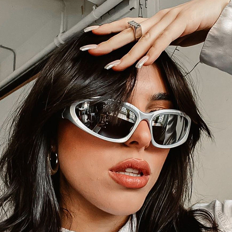 Y2K Style Oval Sunglasses with UV400 Protection