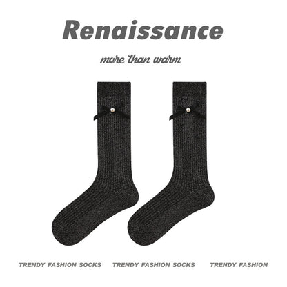 Renaissance Creative Mid Calf Scallop Edge Cotton Socks
