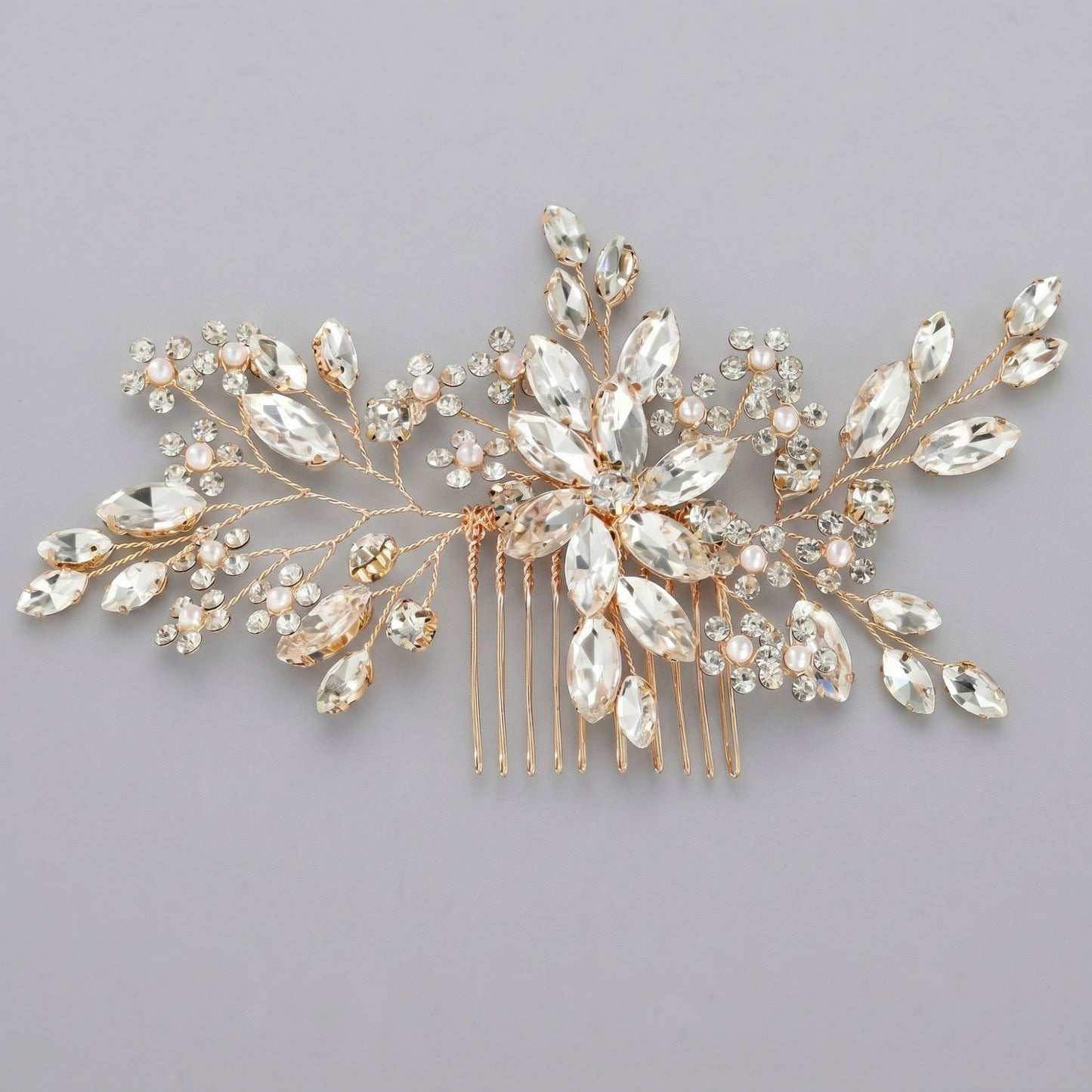 Exquisite Pearl and Crystal Flower Headpiece for Bridal Photoshoots