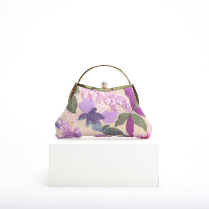 Elegant Shell Clutch Bag with Embroidery and Sequins