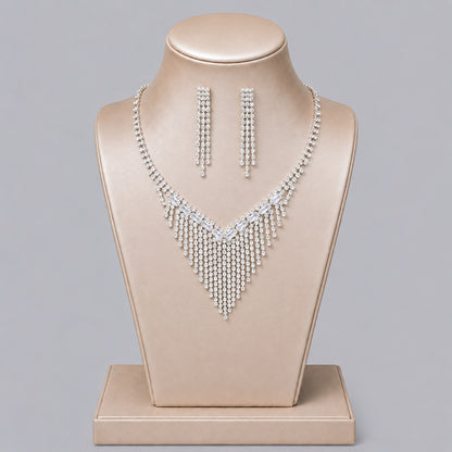 Elegant Crystal Jewelry Set with Necklace and Earrings for Parties