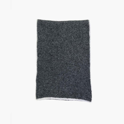 Wool Blend Knitted Scarf for Women Chic Versatile Winter Accessory