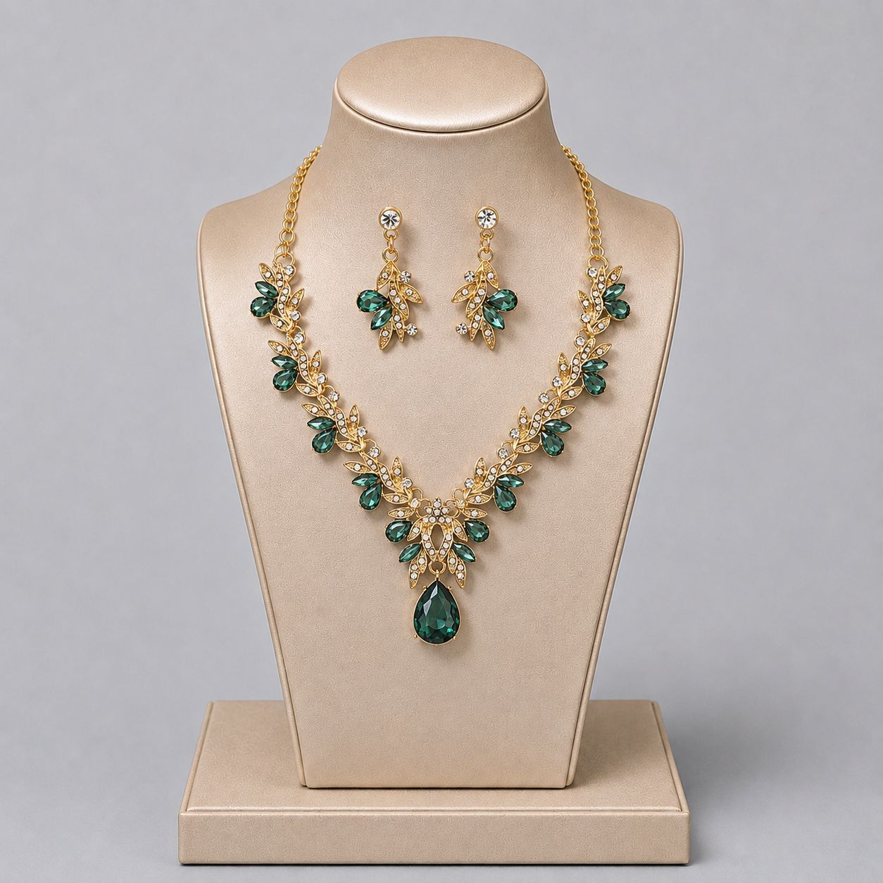 Retro Alloy Rhinestone Jewelry Set Elegant Necklace and Earrings for Evening Wear
