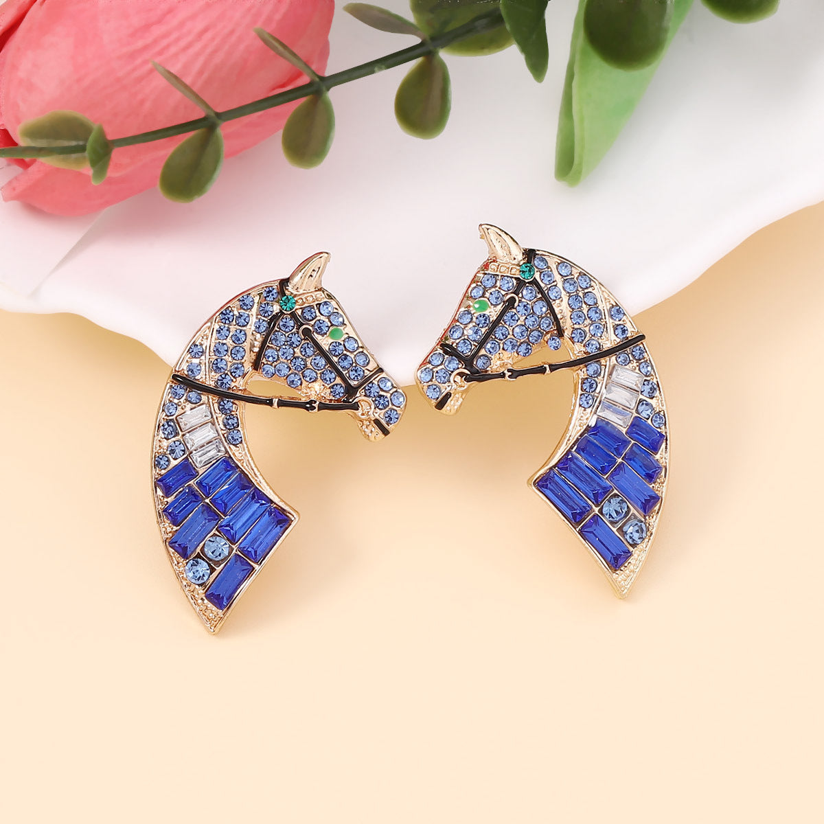 Stud Earrings Crystal Horse Head Lightweight Chic