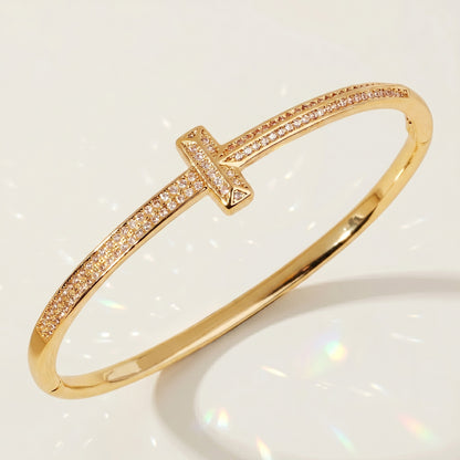 High-End Zirconia Stone Bangle with Nail Design for Weddings and Parties