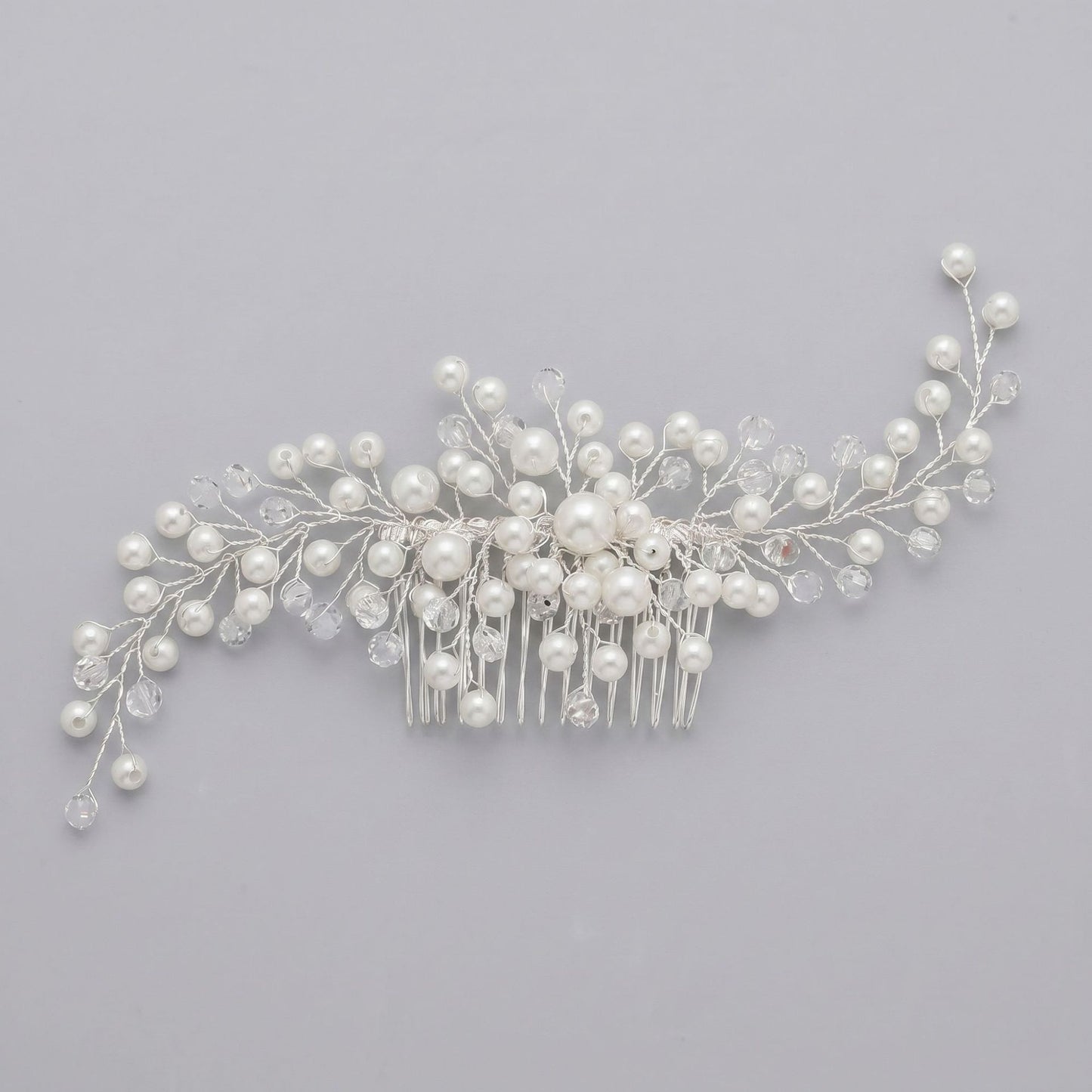 Exquisite Pearl and Crystal Flower Headpiece for Bridal Photoshoots