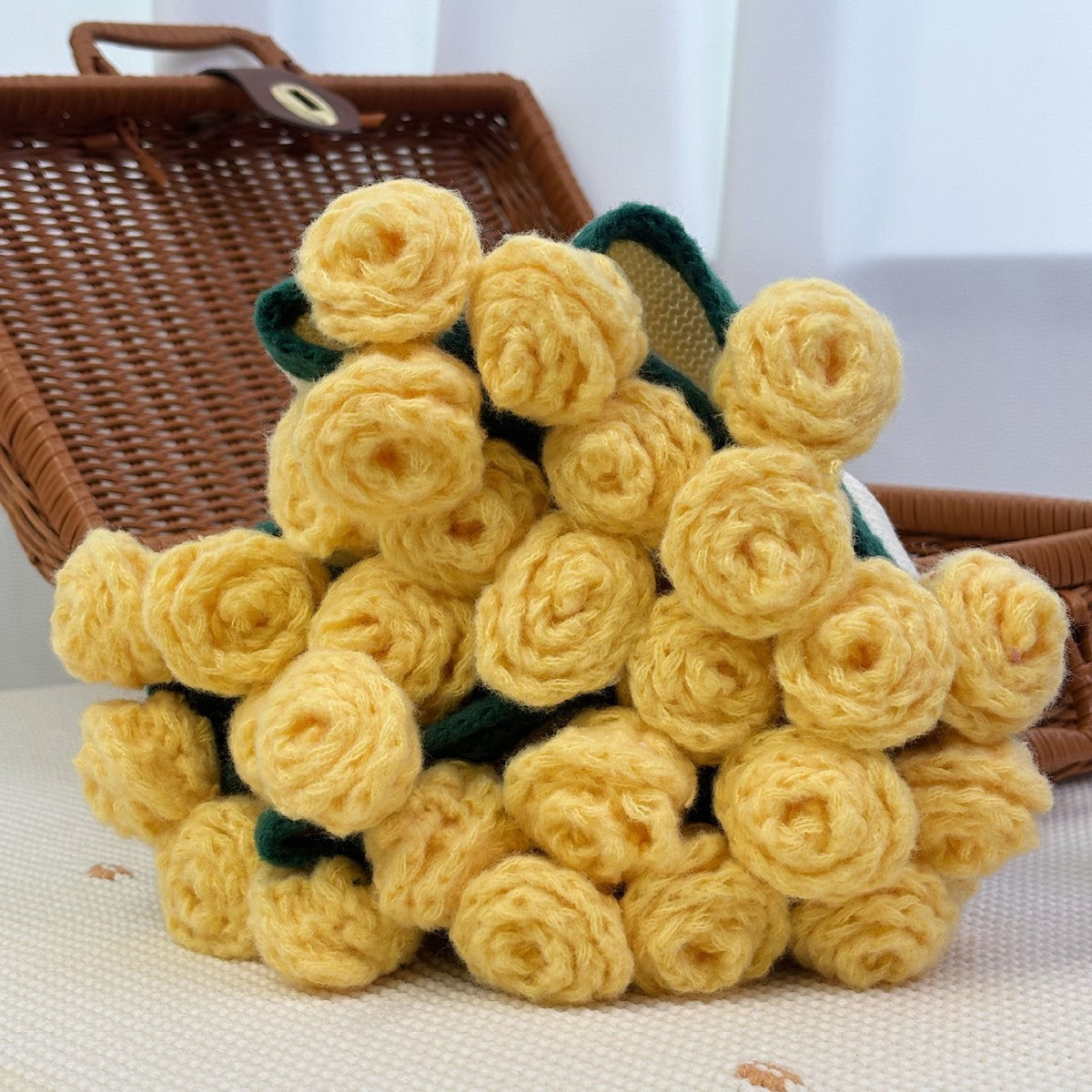 Handwoven Rose Bouquet Blanket Soft Plush Throw for Office Napping