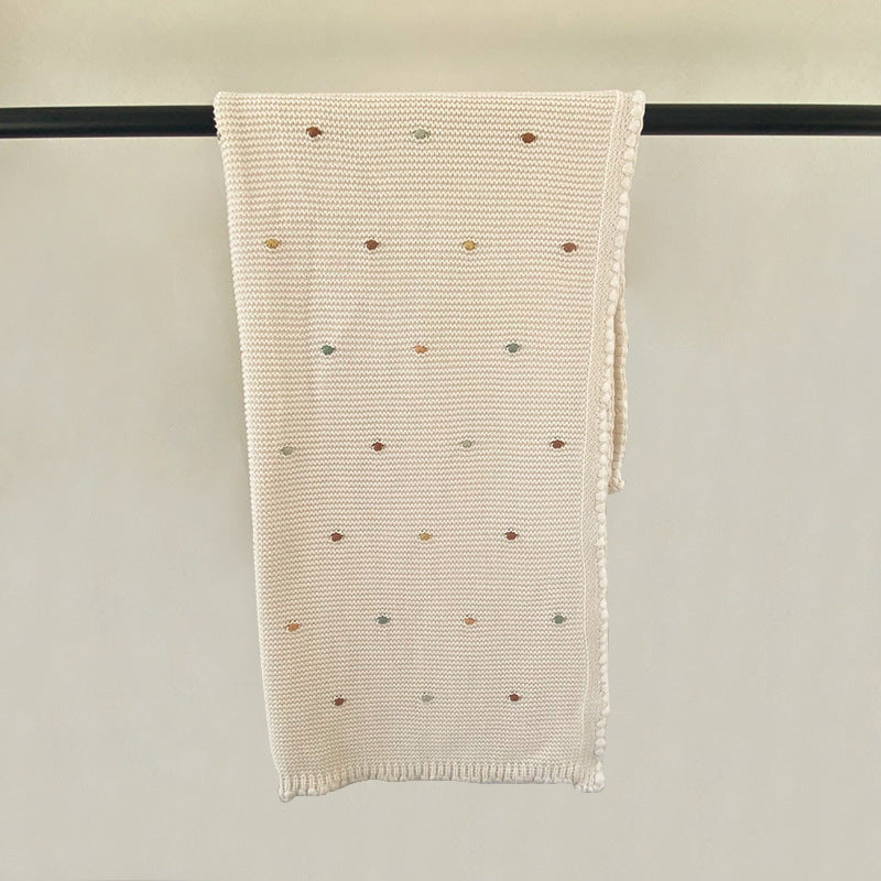 Cozy Knitted Throw Blanket with Dot Pattern Stylish Nordic Design