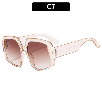 Trendy Oval Frame Sunglasses for Women