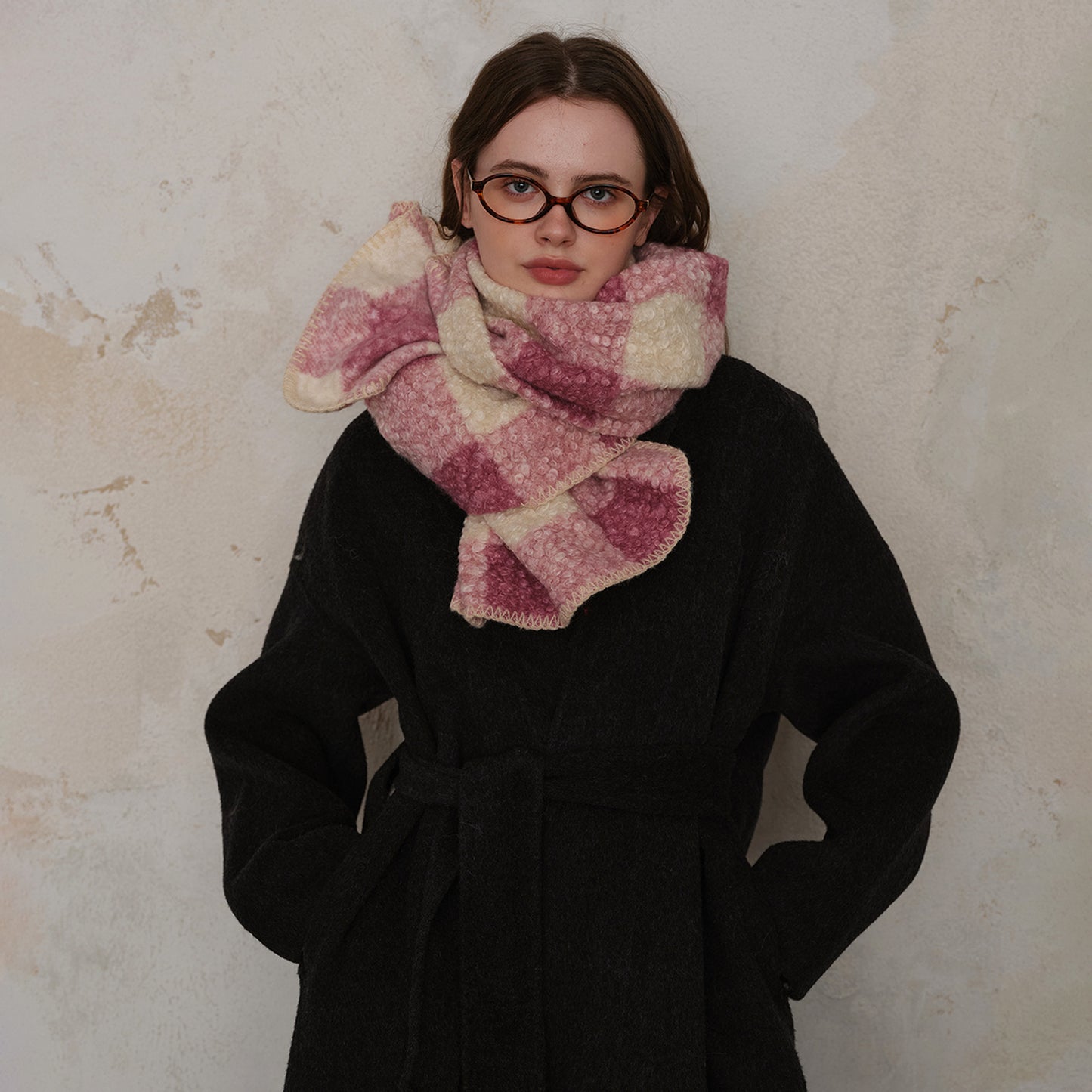Lazy Scottish Checkered Wool Scarf for Women - Stylish Versatile Wrap