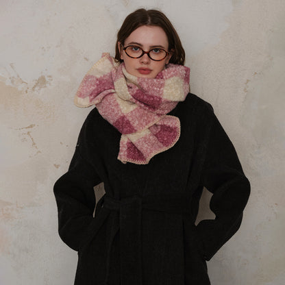 Lazy Scottish Checkered Wool Scarf for Women - Stylish Versatile Wrap