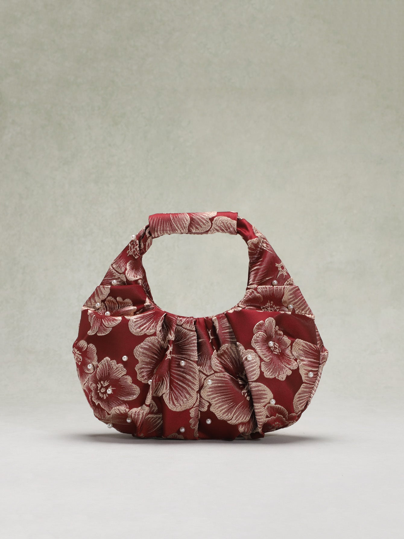 Vintage Floral Handbag With Pleated Design