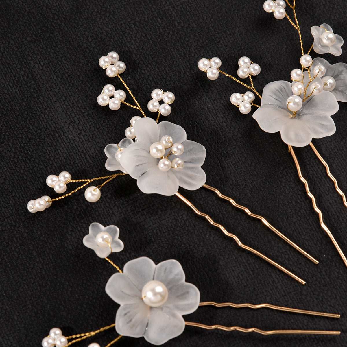 Elegant White Flower Hairpins Set of 3 Bridal Hairpiece